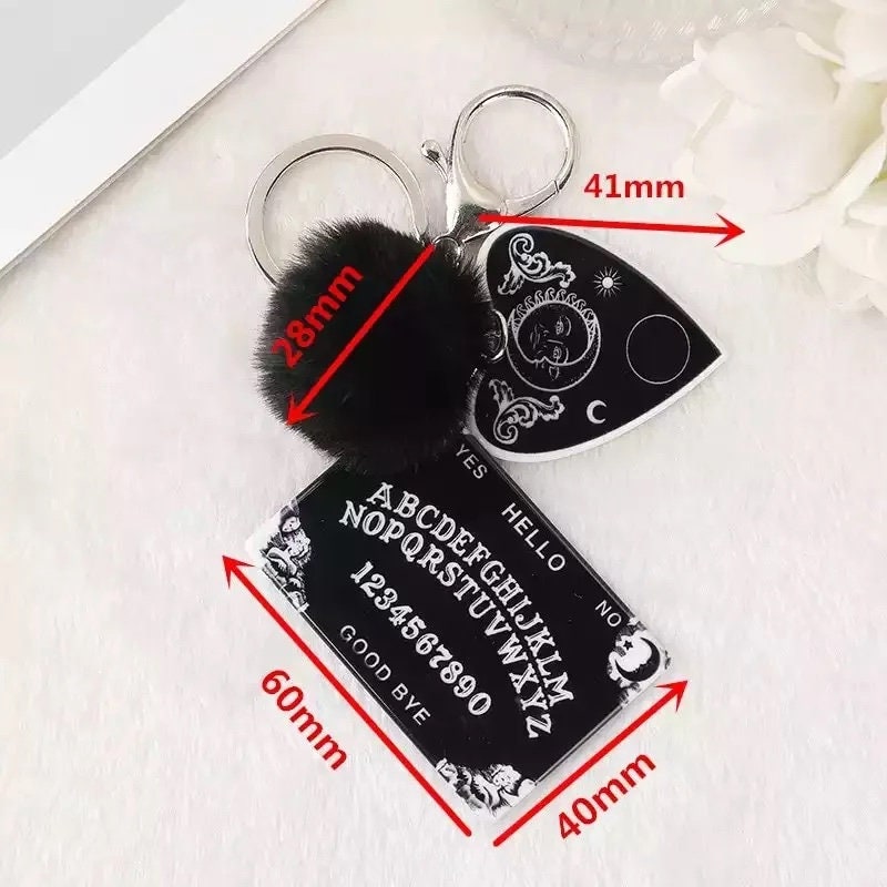 Quiji board keyring