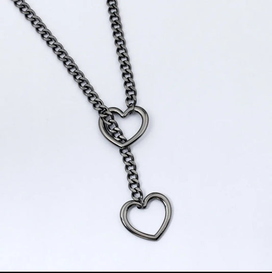 Black o-ring heart chocker necklace