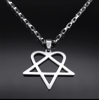 heartagram gothic necklace