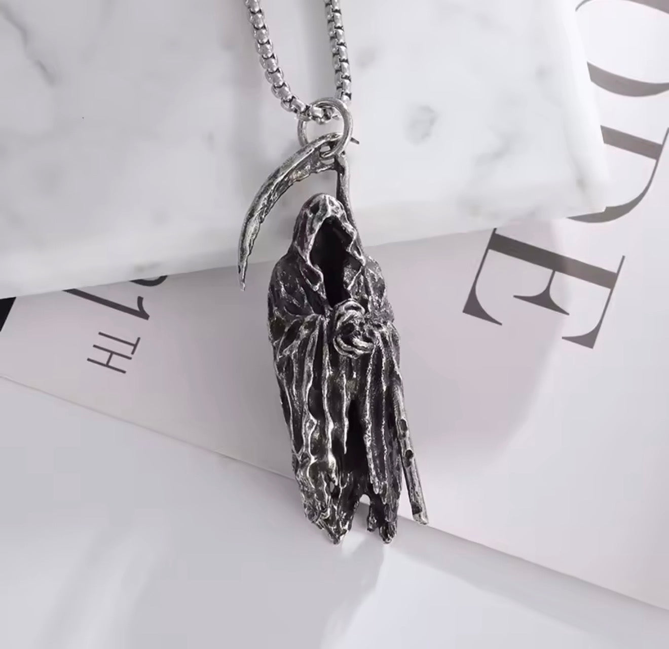 Shadow Reaper Pendant – Embrace the Darkness